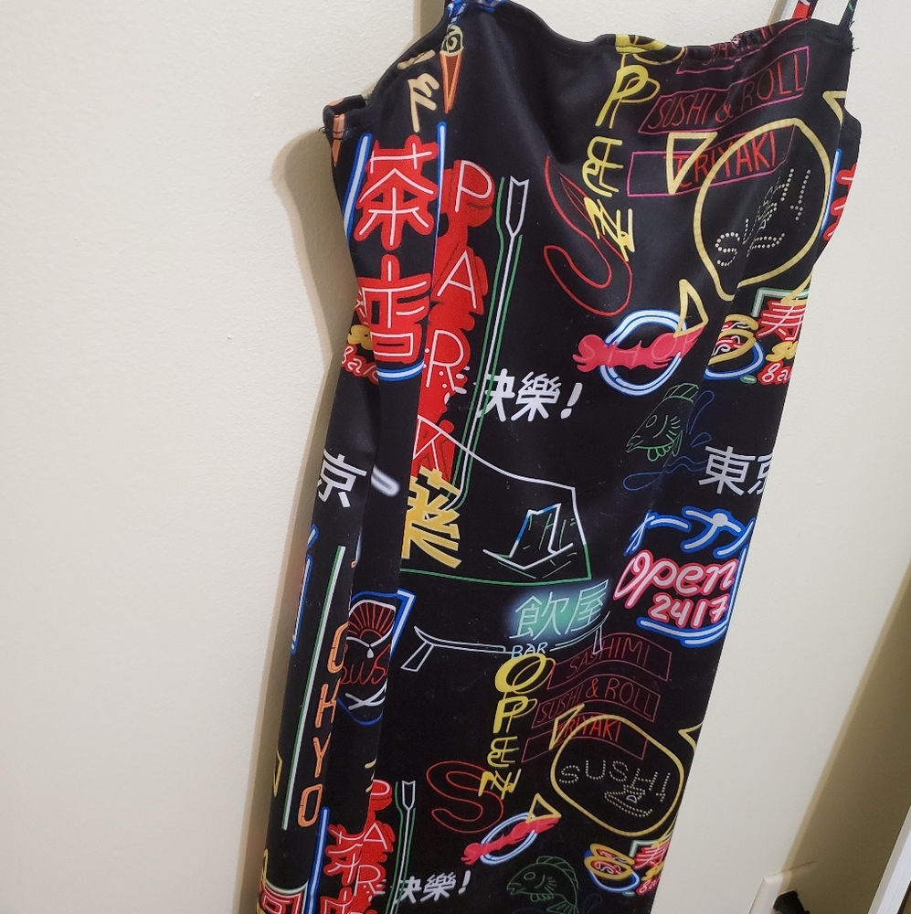 Graphic Fitted Dress